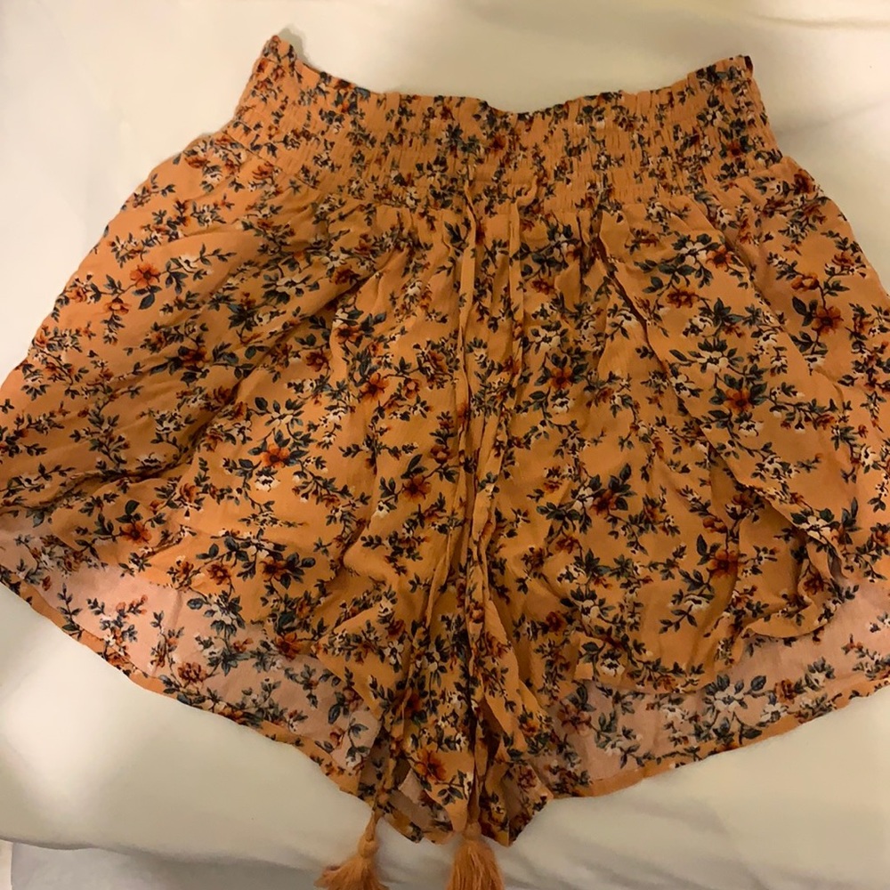 NWOT Flowy Pants